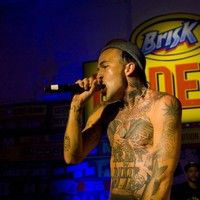 Yelawolf and Slaughterhouse at the Pop-up Bodega photos | Picture 80885